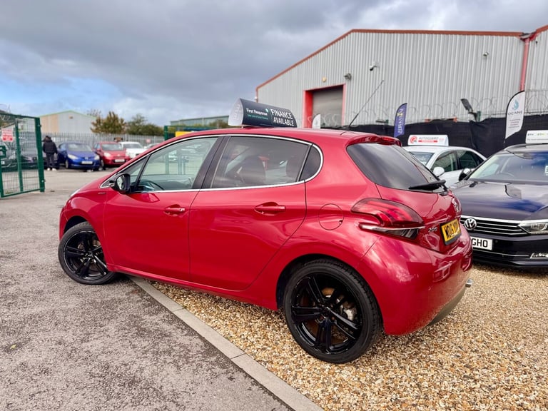 2015 Peugeot 208 1.6 BlueHDi 120 GT Line 5dr HATCHBACK Diesel Manual