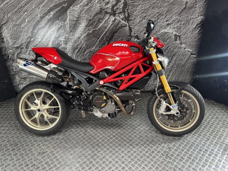 DUCATI MONSTER 1100 S M1100S 2009