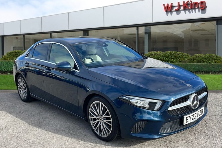  Mercedes Benz A Class Saloon 1.3 A180 Sport Edition executive Saloon 4dr