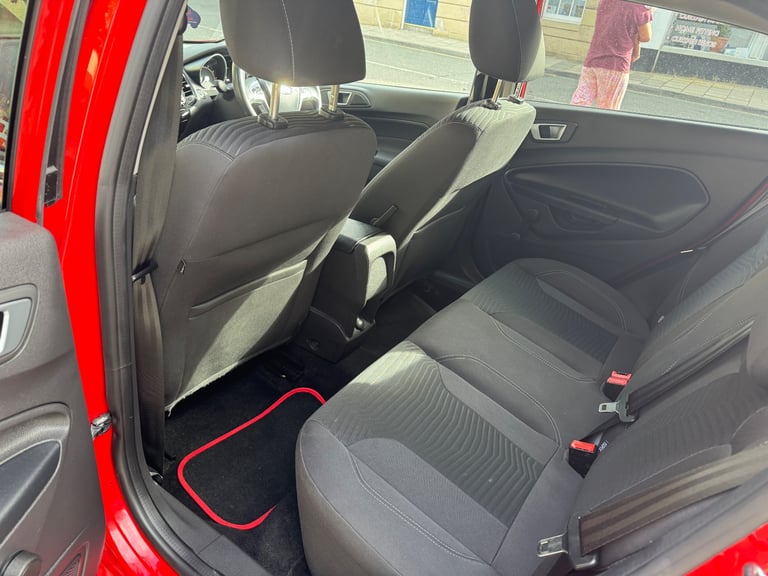 Ford, FIESTA, Hatchback, 2015, Manual, 998 (cc), 5 doors