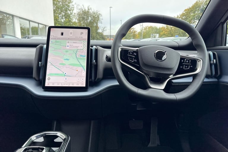 2025 Volvo EX30 Single Motor Extended Range 69kWh Plus SUV 5dr Electric Auto (272 ps) ESTATE Elec...