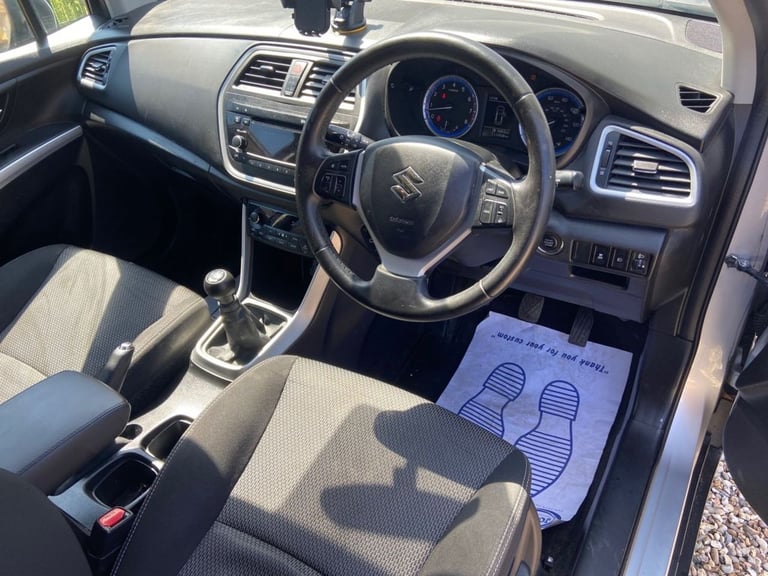 2014 Suzuki SX4 S-Cross 1.6 SZ4 SUV 5dr Petrol Manual Euro 6 (120 ps) Petrol Manual