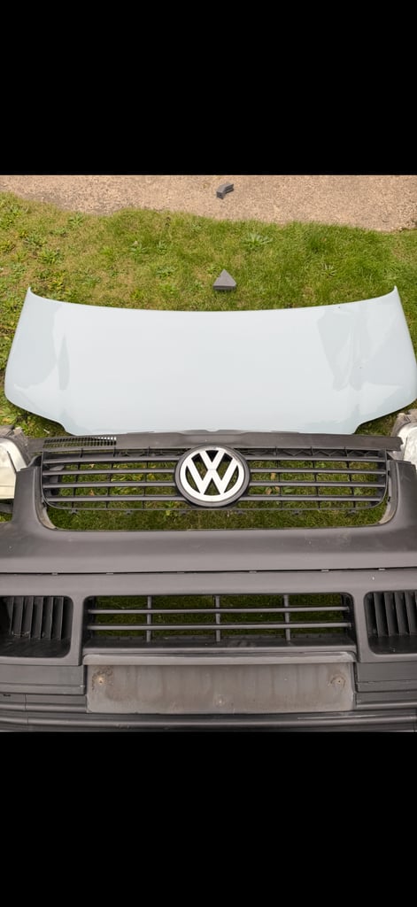 VW transporter front end £150 ono