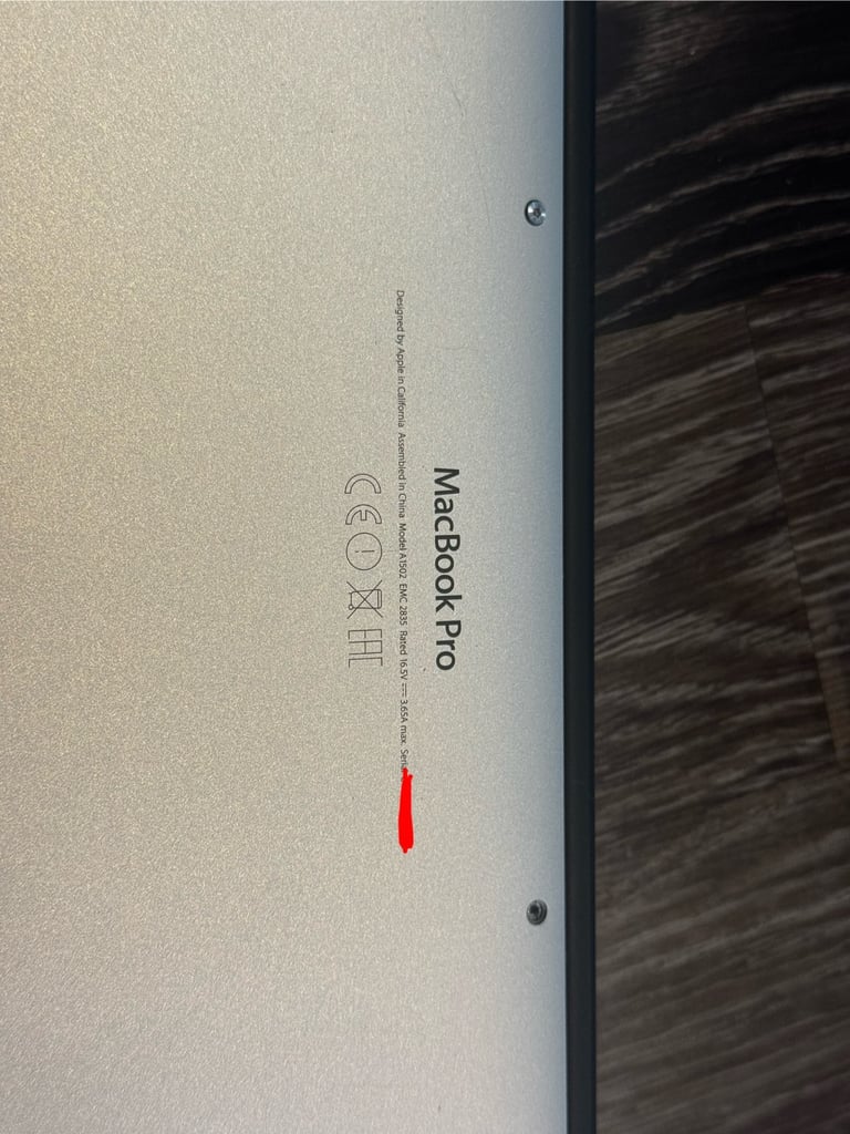 MacBook Pro 13 Retina 2015 + Henge Dock