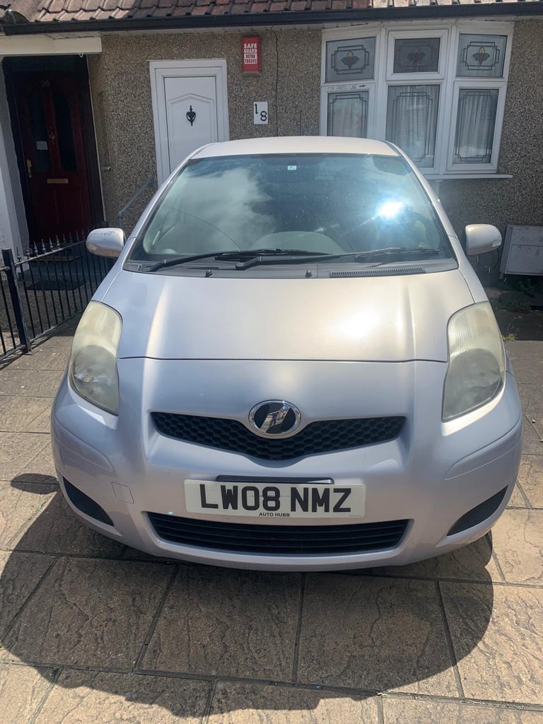 Toyota, 2008, 998 (cc)