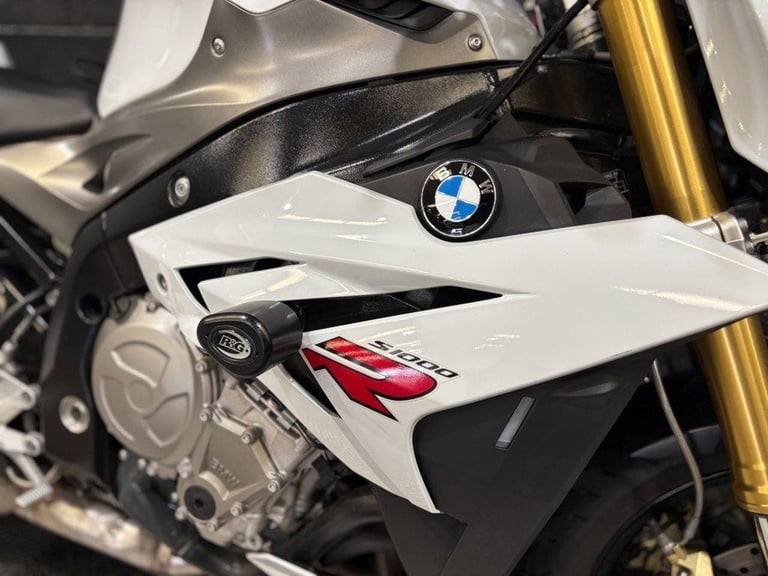 2014 64 BMW S 1000 R FINANCE SPECIALISTS APPLY NOW