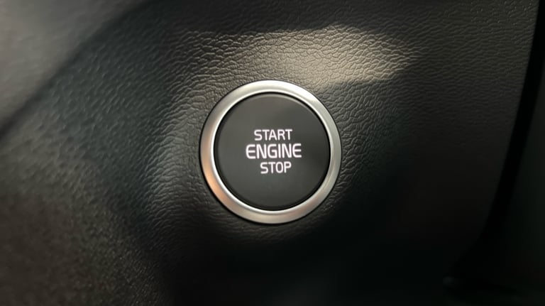 2024 Volvo XC40 Plus, B4 Mild hybrid, Petrol, Dark Estate Petrol Automatic