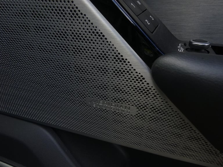 2018 68 REG RANGE ROVER VELAR R-DYNAMIC SE PETROL AUTO DAMAGED SALVAGE