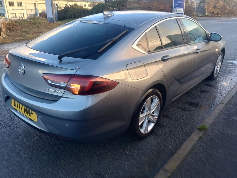 GRAND SPORT INSIGNIA, SRI NAV, 2017, 6SPD