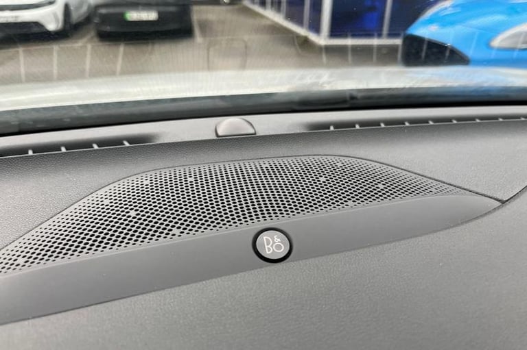 2024 Ford Focus 1.0 EcoBoost Hybrid mHEV 155 ST-Line X 5dr Auto HATCHBACK PETROL Automatic