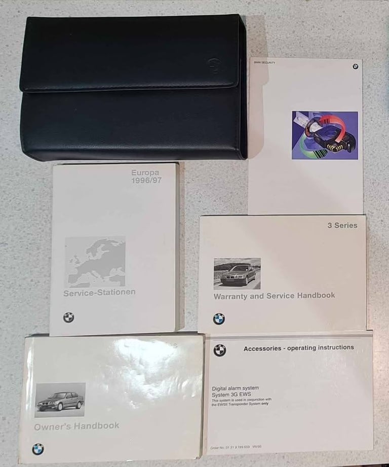 BMW E36 3 series service booklet