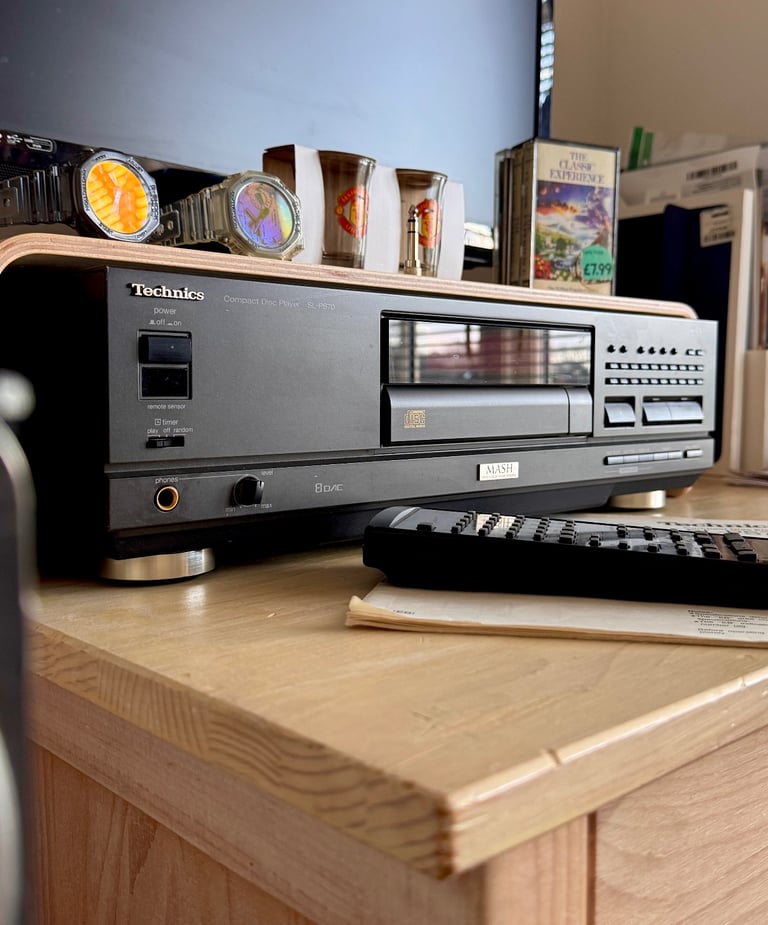 Technics SL-PS70 CD deck separate