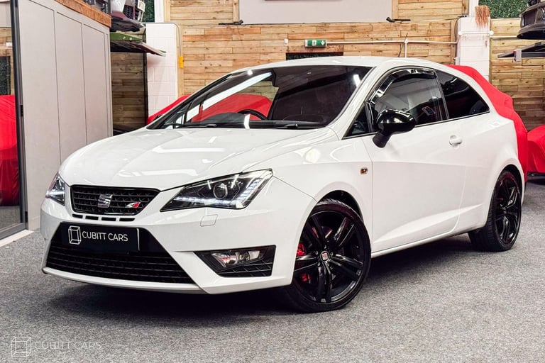 2017 SEAT Ibiza 1.8 TSI Cupra Black Sport Coupe Euro 6 (s/s) 3dr HATCHBACK Petrol Manual