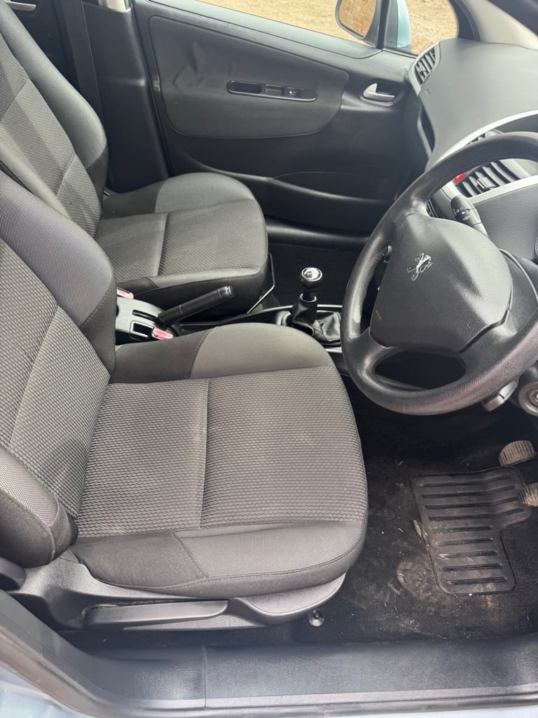 2009 Peugeot 207 1.4 VTi S 5dr [AC] ESTATE Petrol Manual