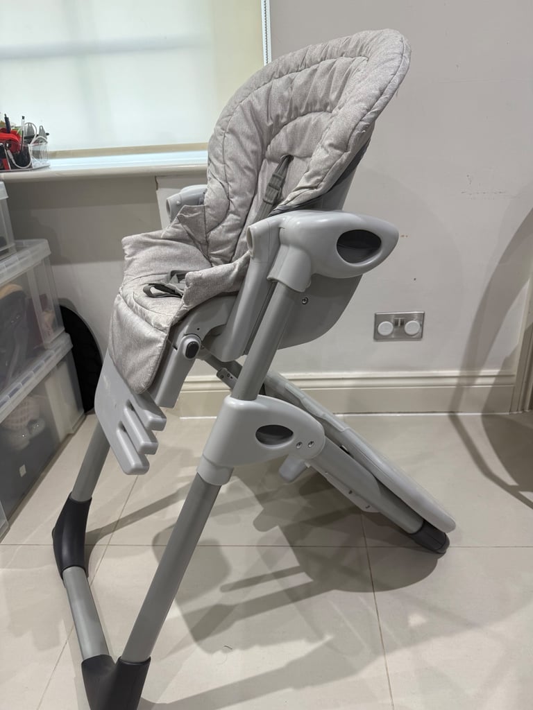 Joie High Chair, London, Sloane Square
