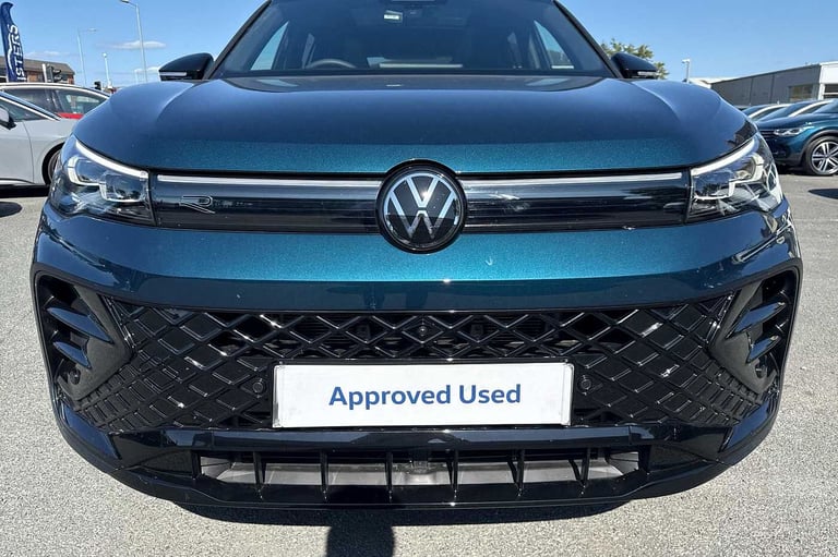 2025 Volkswagen Tiguan 2.0 TSI 265 4Motion Black Edition 5dr DSG SUV Petrol Automatic