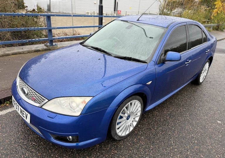 Ford Mondeo ST , New MOT, 2.2cc manual 6 speed. 