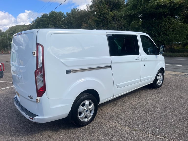 2016 Ford Transit Custom 2.0 TDCi 130ps Low Roof D/Cab Limited. NO VATVan PANEL VAN Diesel Manual