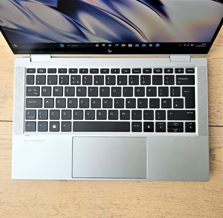 HP EliteBook X360 i7 1185G7 32GB Ram 1TB SSD Win11 Pro Laptop Tablet not envy