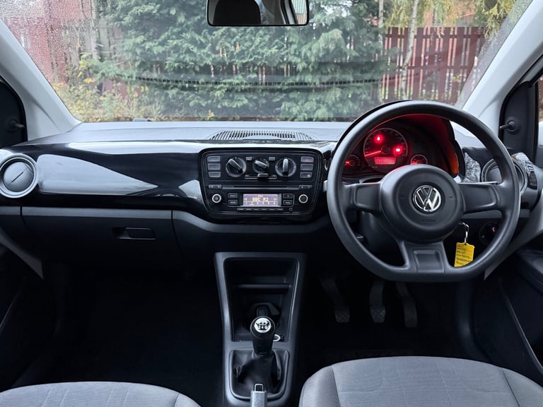 2015 Volkswagen up! 1.0 Move Up 3dr HATCHBACK Petrol Manual