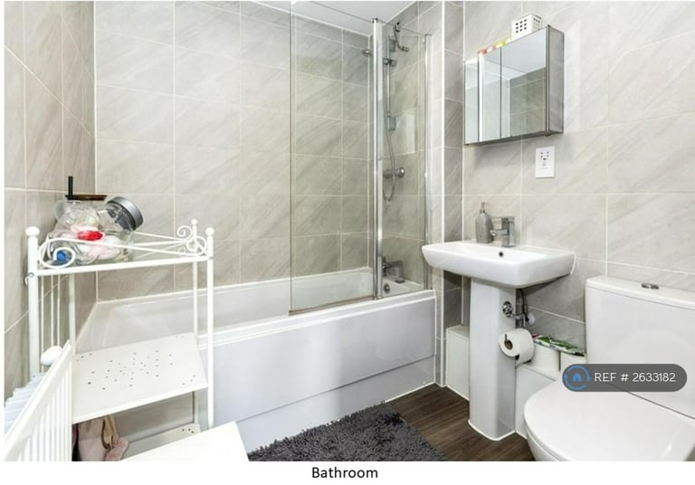 1 bedroom flat in Kenyon Way, Slough, SL3 (1 bed) (#2633182)