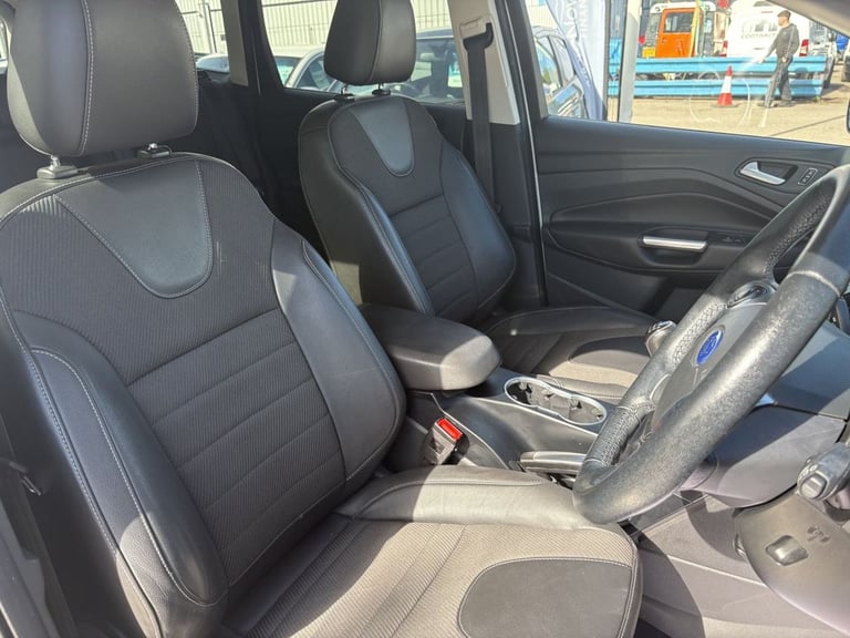 2016 Ford Kuga 2.0 TDCi Titanium SUV 5dr Diesel Manual 2WD Euro 6 (s/s) (150 ps) HATCHBACK Diesel...