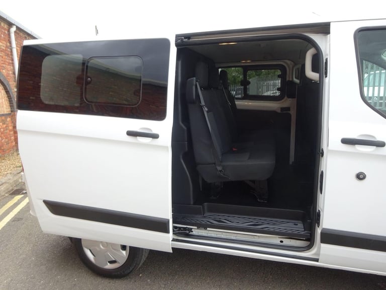 2021 Ford Transit Custom 2.0 320 EcoBlue Trend Crew Van L1 H1 Euro 6 (s/s) 5dr PANEL VAN Diesel M...