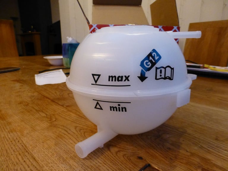 Coolant Expansion Tank Inc Sensor Fits VW Fox Polo Audi A1 Seat Skoda Febi 44535