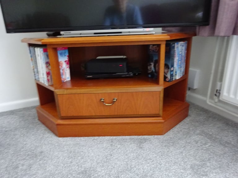 entertainment unit