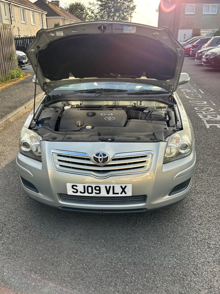 Toyota, AVENSIS, Hatchback, 2009, Manual, 1998 (cc), 5 doors