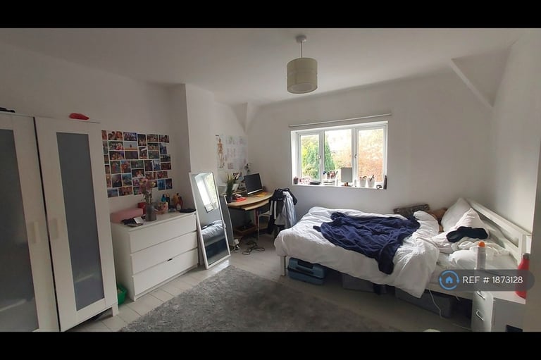 6 bedroom house in Somers Close, Stanmore, SO22 (6 bed) (#1873128)