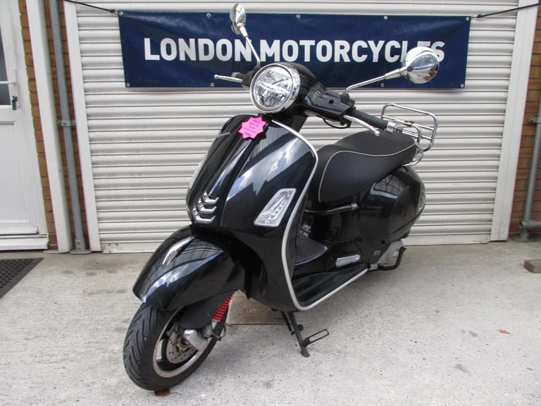 Vespa GTS 125 ABS, 2020, only 6k Miles, 1 Owner From New