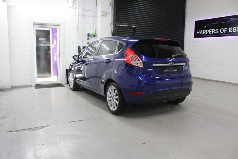 2017 Ford Fiesta 1.0T EcoBoost Titanium Euro 6 (s/s) 5dr HATCHBACK Petrol Manual
