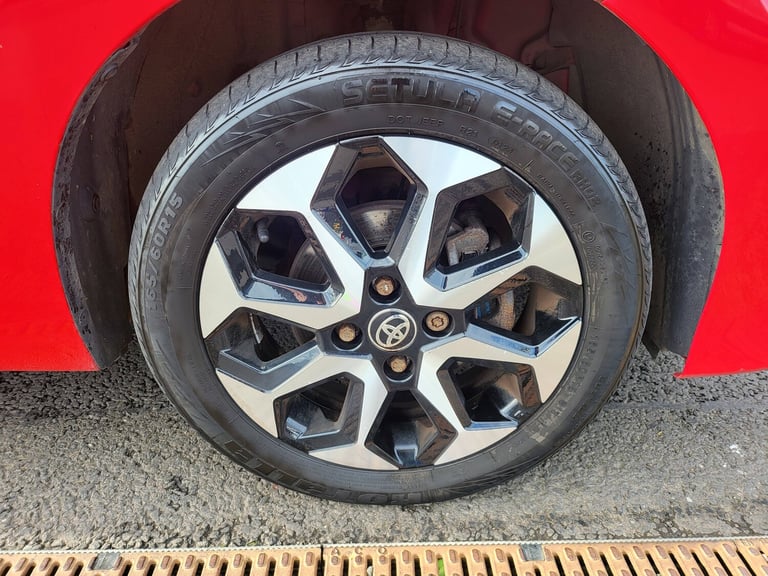 2019 Toyota AYGO VVT-I X-TREND X-SHIFT Hatchback PETROL Manual