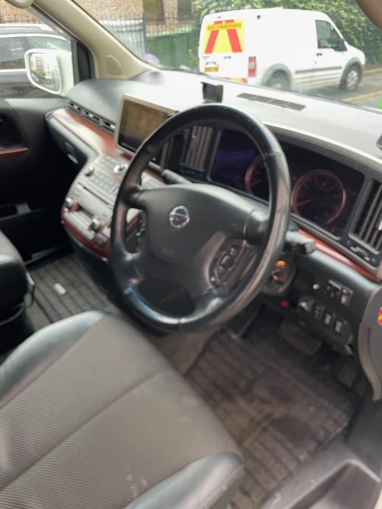 Nissan Elgrand 2006, 3490 (cc)