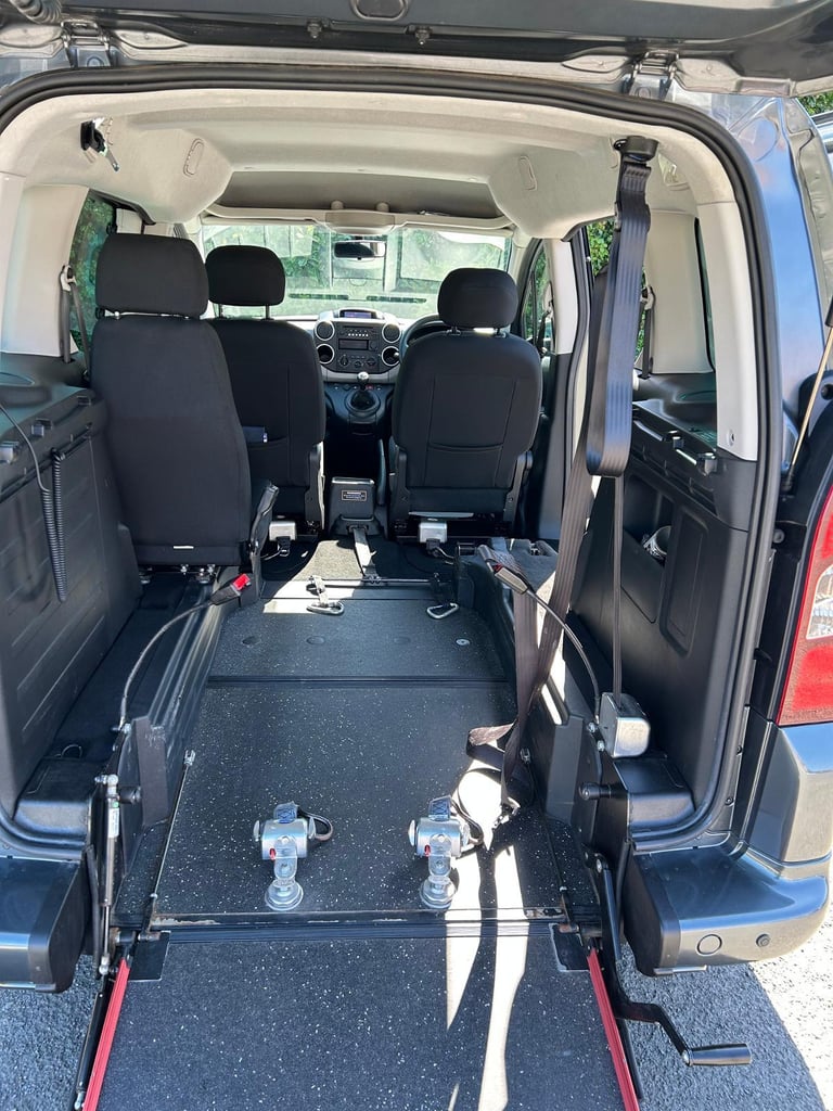 Peugeot Partner 1.6 HDi WAV Wheelchair Accessible Vehicle Disability Car