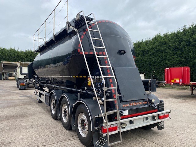 image for FELDBINDER ALUMINUM CEMENT TANKER