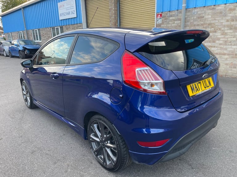 2017 Ford Fiesta 1.0T EcoBoost ST-Line Euro 6 (s/s) 3dr HATCHBACK Petrol Manual