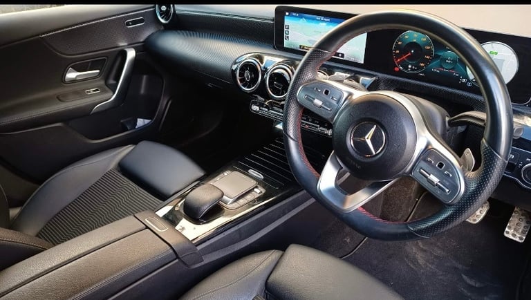 Mercedes-Benz A Class 2.0 A200d Sport (Executive) 8G-DCT Euro 6 (s/s) 5dr
