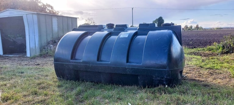 1200litre Plastic Oil Tank, low profile