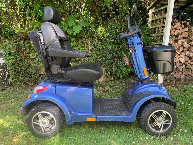 All Terrain Scooterpac Ignite Road Safe mobility scooter 8 mph Fast Hardly Used