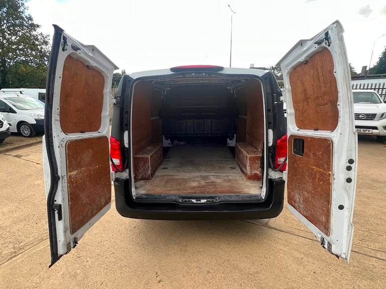 2021 Mercedes-Benz Vito 1.7 114 CDI Progressive Panel Van 5dr Diesel Manual FWD L2 Euro 6 (s/s) (...
