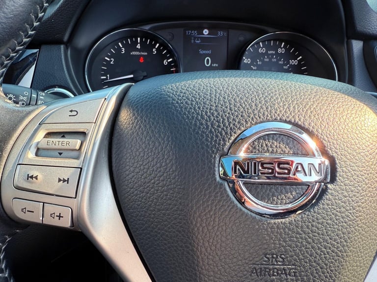 2015 Nissan Qashqai 1.2 DIG-T n-tec+ XTRON 2WD Euro 6 (s/s) 5dr HATCHBACK Petrol Automatic