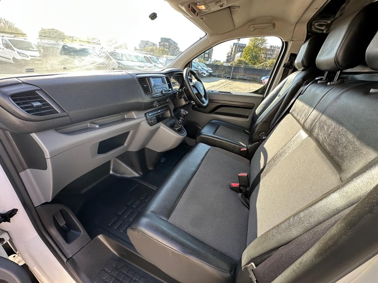 2021 Vauxhall Vivaro 2900 1.5d 100PS Edition H1 Van PANEL VAN DIESEL Manual