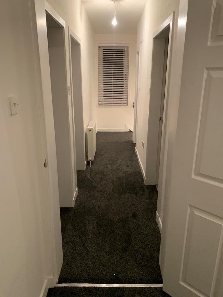  2 Bed Flat - £780pm - Refurbished - Own Entrance - Glenmarkie Terrace