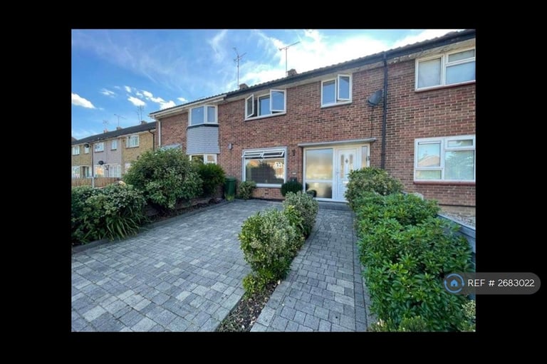3 bedroom house in Mendip Crescent, Westcliff-On-Sea, SS0 (3 bed) (#2683022)