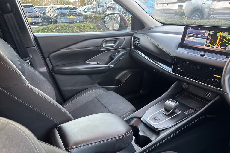2022 Nissan Qashqai 1.3 DiG-T MH 158 N-Connecta 5dr Xtronic Hatchback Petrol Automatic