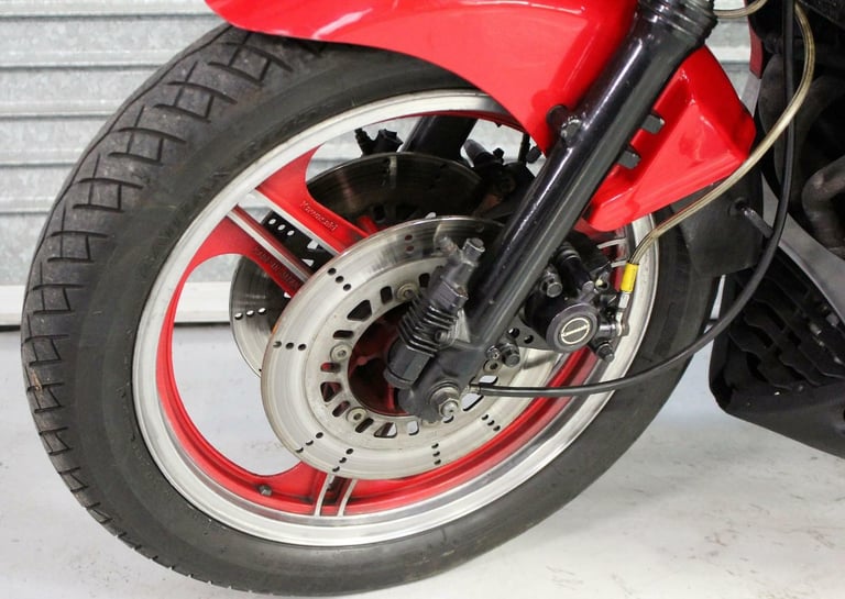 1984 84 A reg KAWASAKI GPZ 750 TURBO Z ZX CLASSIC UNRESTORED NEW MOT UK BIKE 40K