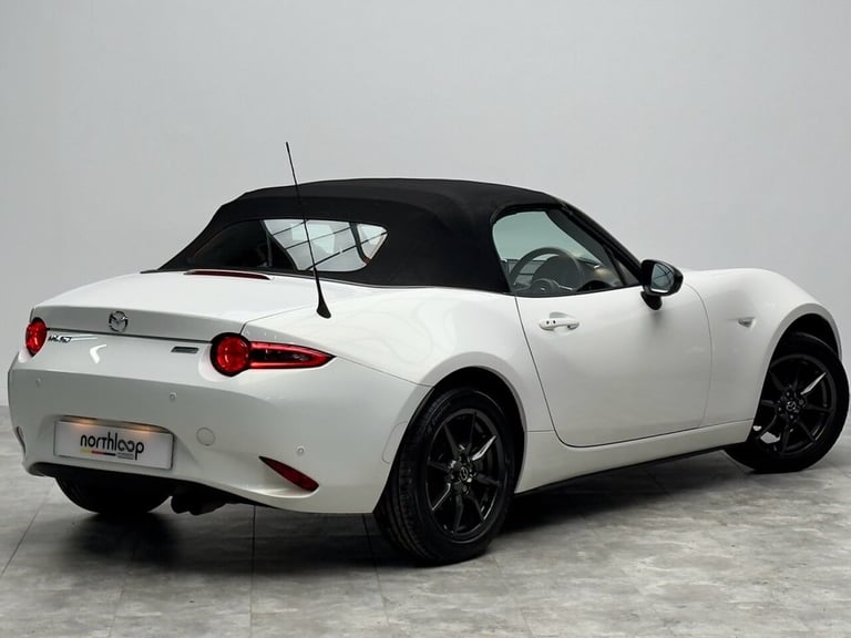 2017 Mazda MX-5 1.5 SKYACTIV-G Sport Nav Convertible 2dr Petrol Manual Euro 6 (131 ps) Convertibl...