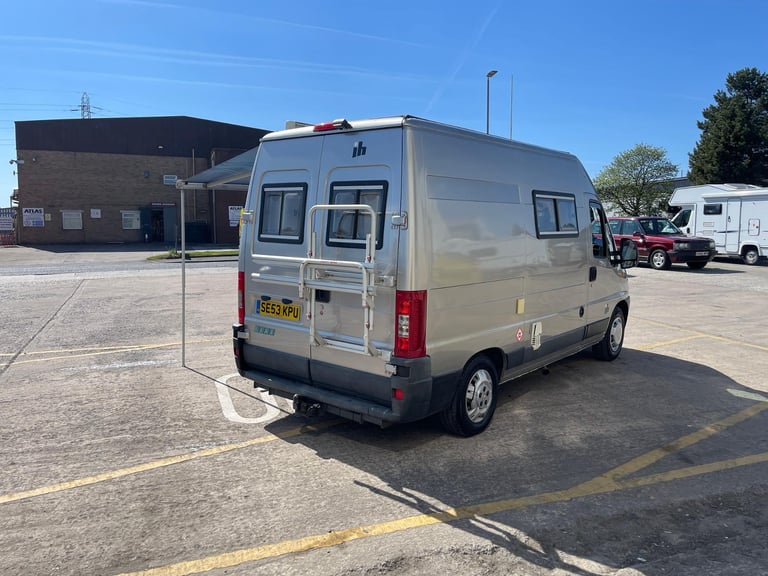 Fiat DUCATO 15 JTD MWB 2 BERTH I H TOP QUALITY MOTOR HOME